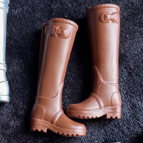 Big Lot of Barbie doll shoes Boots & Heels + Free Gift - Picture 3 of 10